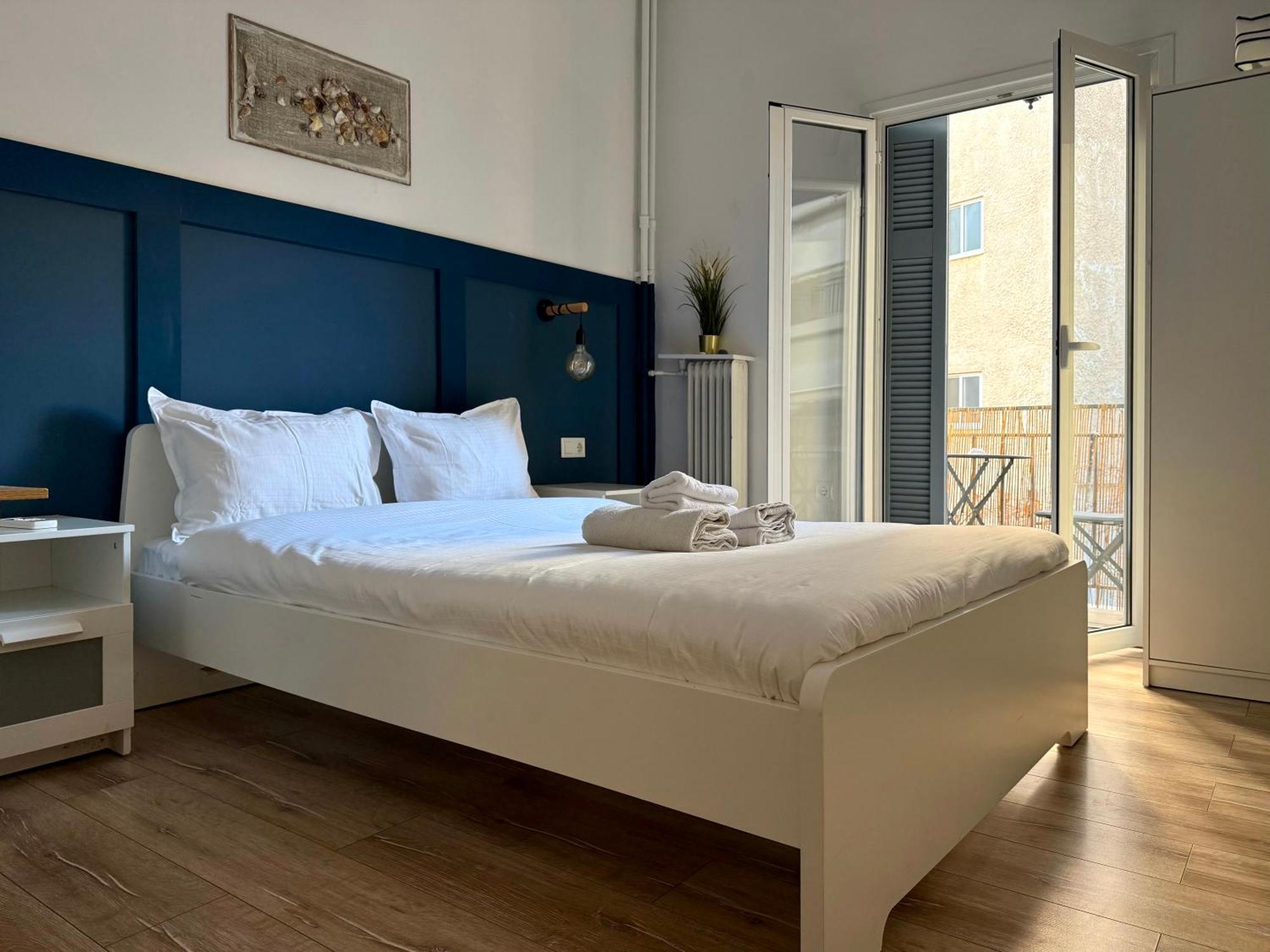 B&B Boutique Two Bedrooms Apartments Atenas Exterior foto